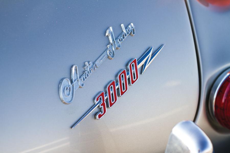 Логотип Austin-Healey 3000 (Mk III) 1967 года  (фото 41 из 55)